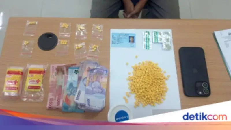 Polisi Bongkar Peredaran Obat Keras Ilegal di Bekasi, 1 Pelaku Ditangkap