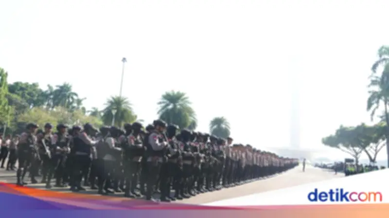 Polisi Kerahkan 3.067 Personel Kawal Demo di Jakpus dengan Humanis