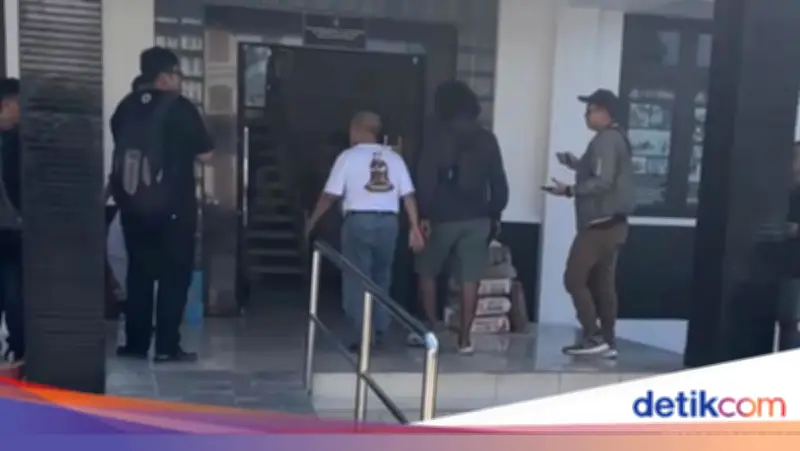 Polisi Tangkap Otak Pelarian Pemerkosa Santriwati Pati
