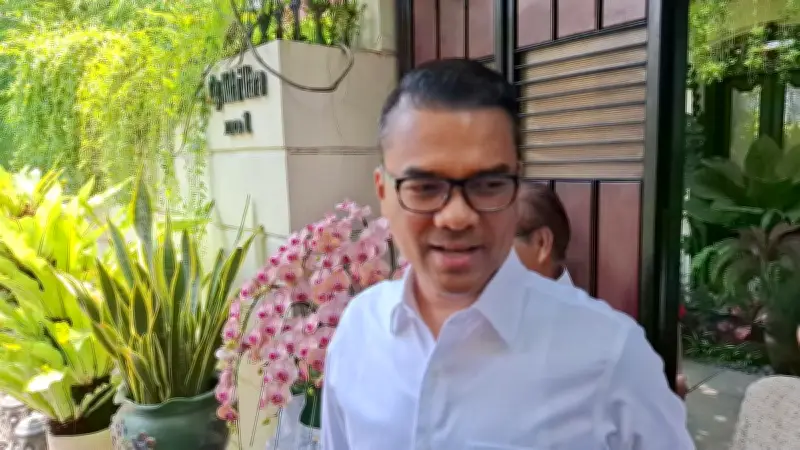 Politisi PSI Bro Ron Dipukul Hingga Mata Kanan Bengkak, Begini Kronologinya