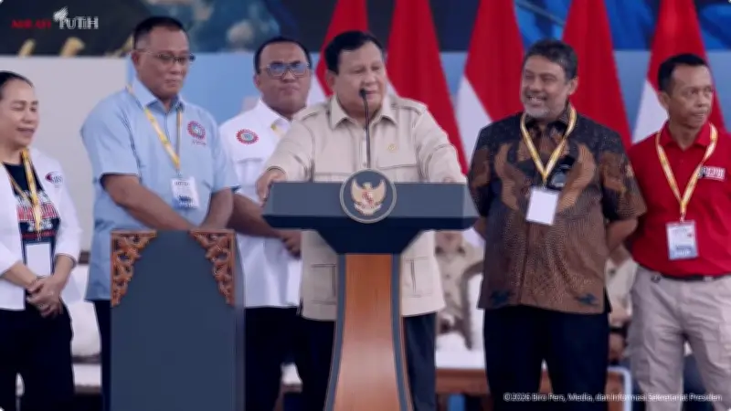 Prabowo Janji Buruh Bisa Miliki Rumah dengan Cicilan, Tak Perlu Kontrak