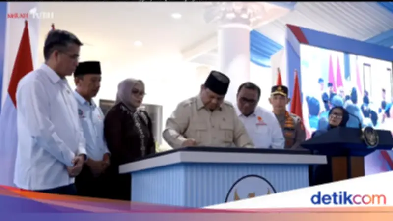 Prabowo Resmikan Museum dan Rumah Singgah Marsinah di Nganjuk