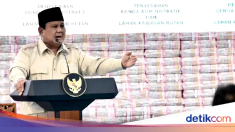 Prabowo Senyum Lihat Duit Koruptor Disita Rp 10,2 Triliun