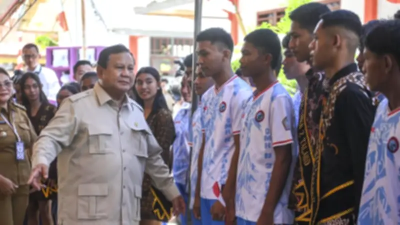 Prabowo: Tak Masalah Sekolah Anak Orang Kaya Tolak MBG