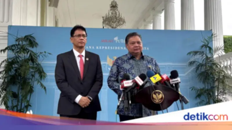 Prabowo Temui Eks Bos BI di Istana, Bahas Pengalaman Atasi Krisis 2008