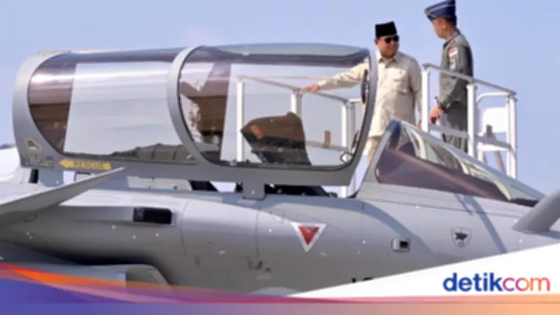 Prabowo Tinjau Kokpit Rafale dan Misil Prancis Usai Diserahkan ke TNI