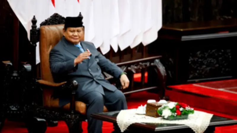 Prabowo Ungkap Aliran Kekayaan ke Luar Negeri Jadi Biang Keladi Gaji Guru dan ASN Kecil