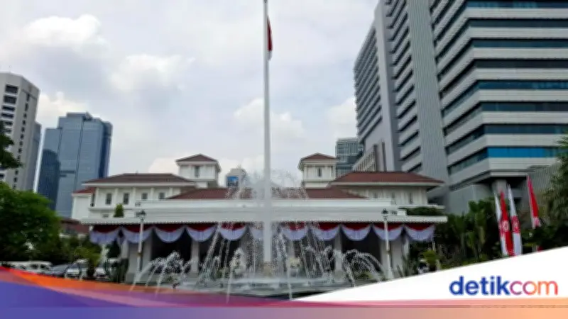 Pramono Lantik 891 ASN, Pastikan Tak Ada Jabatan Plt Berlarut