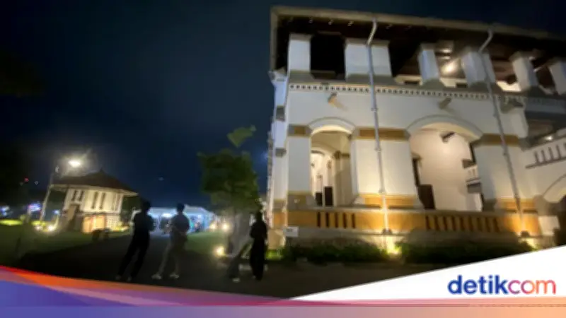 Pria Bawa Mandau Jatuh dari Lantai 2 Lawang Sewu, Diduga Terpeleset
