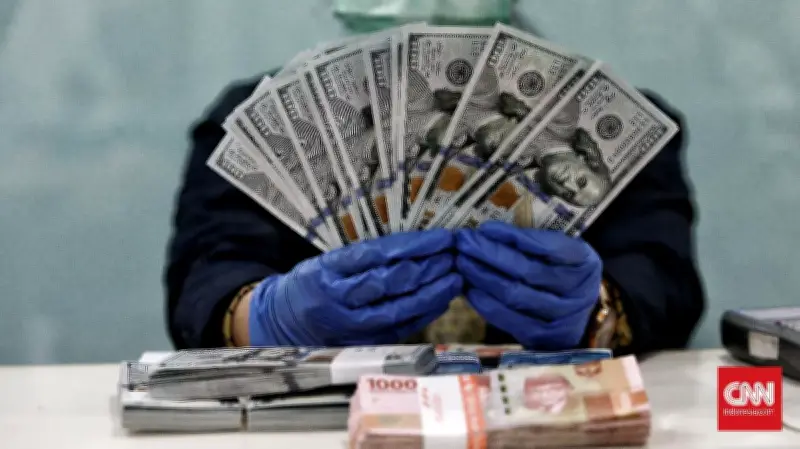 Pria di Jakbar Gelapkan Rp1,2 Miliar Modus Tukar Rupiah ke Dolar