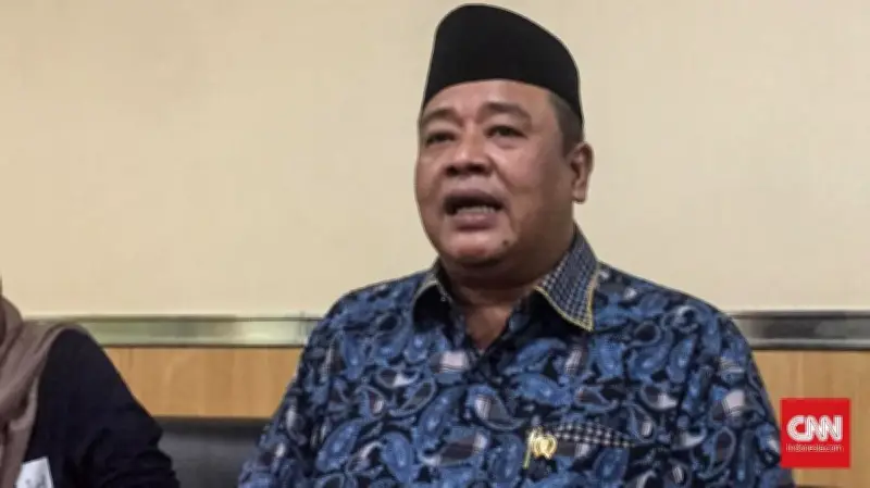 PSI Sentil Guntur Romli: Komentar Miring Sejak Jokowi Cabut Kenikmatan PDIP