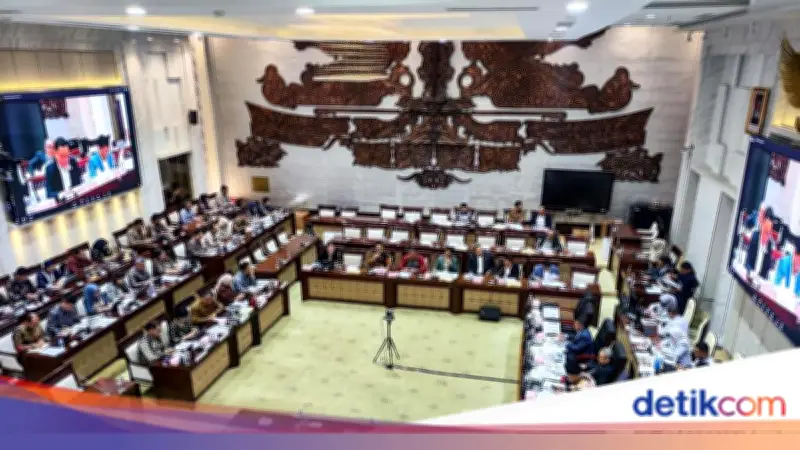 Rapat DPR dan Gubernur BI Dihujani Kritik soal Rupiah, Kelas Menengah Disorot