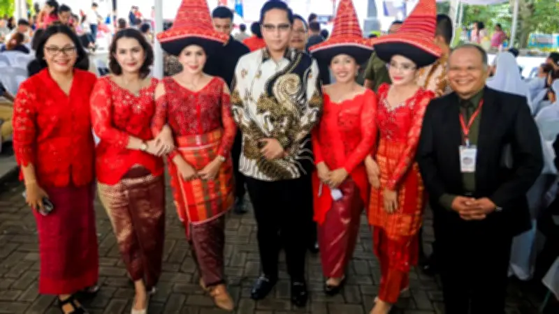 Rico Waas Resmikan Gedung Pastoral, Fokus Pembinaan Masa Depan Anak