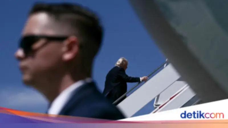 Rombongan Trump Buang Semua Barang China Sebelum Pulang ke AS