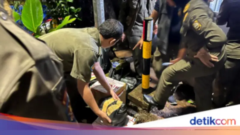 Satpol PP Razia Miras Ilegal di Cibinong, Sita 86 Botol