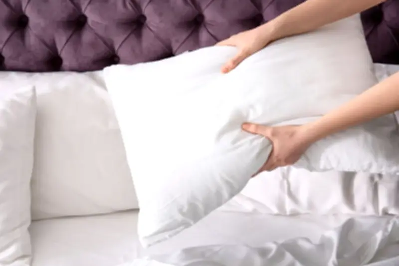 Seberapa Sering Bantal Tidur Harus Diganti? Ini Penjelasannya