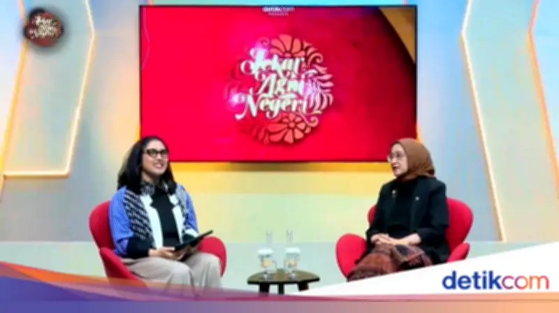 Sekar Agni Negeri Apresiasi Rini Widyantini dalam Reformasi Birokrasi