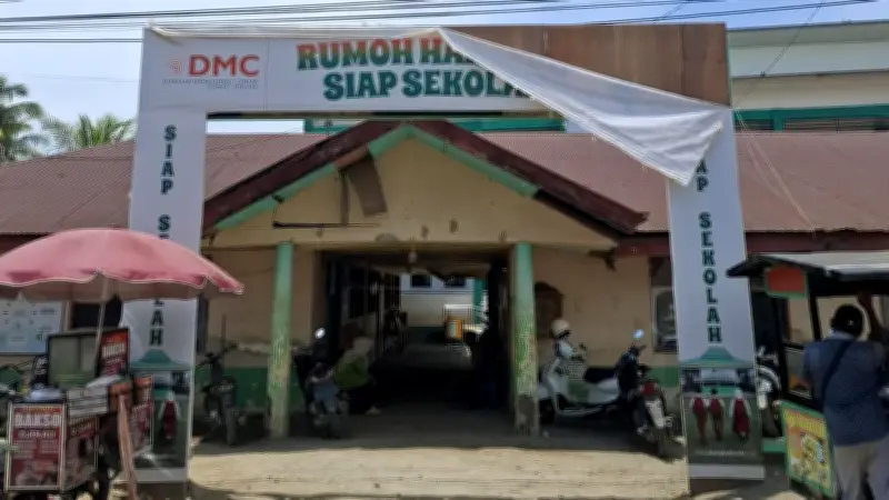Semangat Belajar Anak Korban Banjir Aceh di Sekolah Darurat Rumoh Harapan