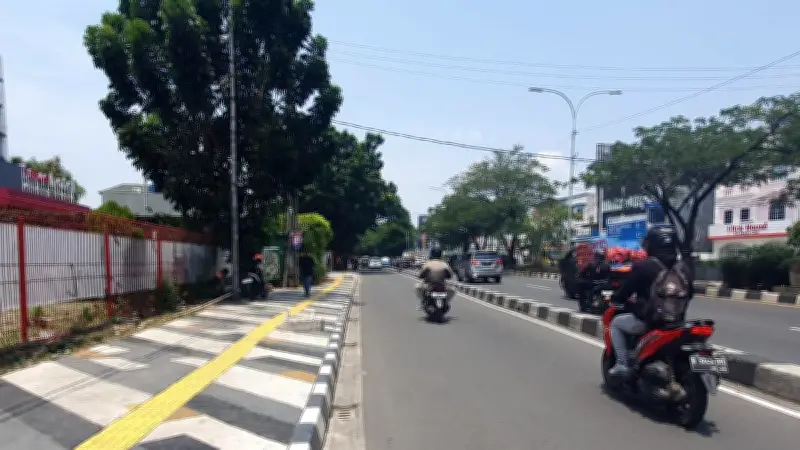 Solusi Beton Cepat Kering SIG Pangkas Waktu Perbaikan Jalan dan Tekan Emisi