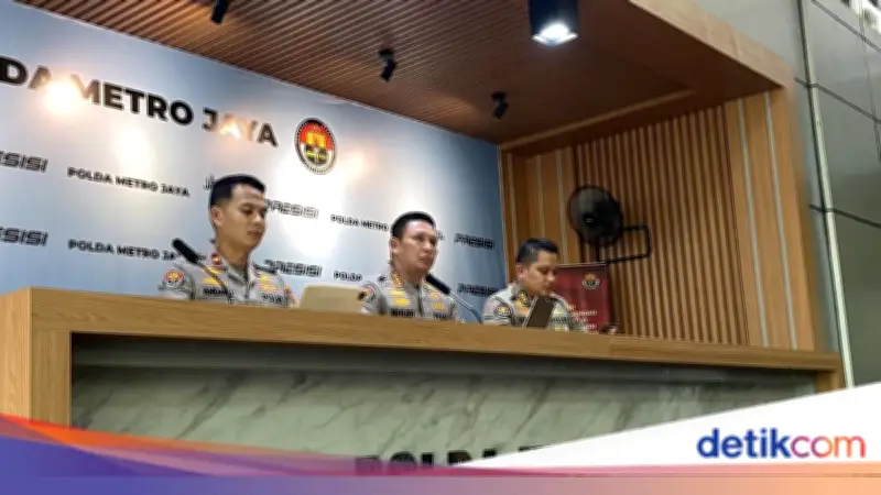 Sopir Taksi Green SM: Mesin Mati Mendadak, Pintu Terkunci Saat di Perlintasan