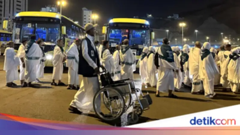 Tarif Sewa Jasa Dorong Kursi Roda Haji 2026 dan Ciri Petugas Resmi