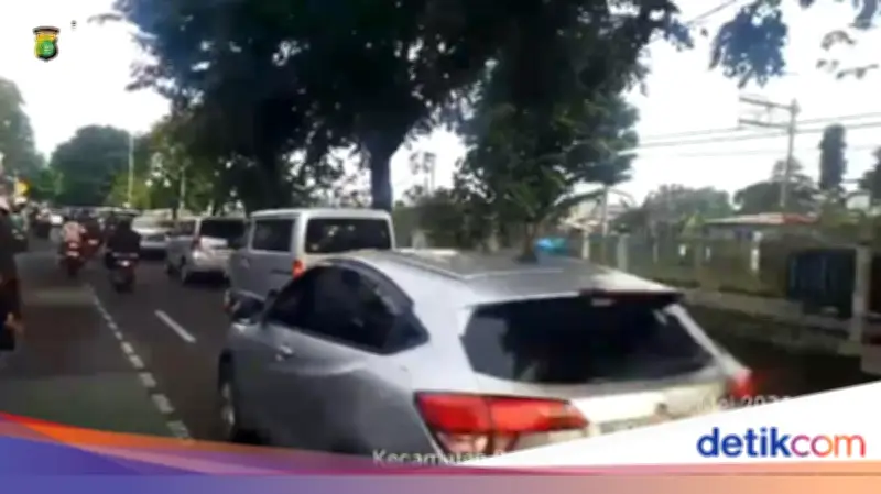 Tawuran Dekat Stasiun Klender Sempat Macetkan Lalu Lintas, Kini Lancar