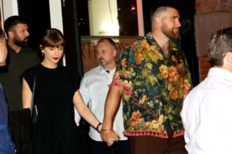 Taylor Swift dan Travis Kelce Nonton Bareng Final NBA di Cleveland