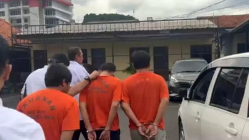 Tiga Perampok Gadungan Mengaku Polisi Diringkus di Palmerah