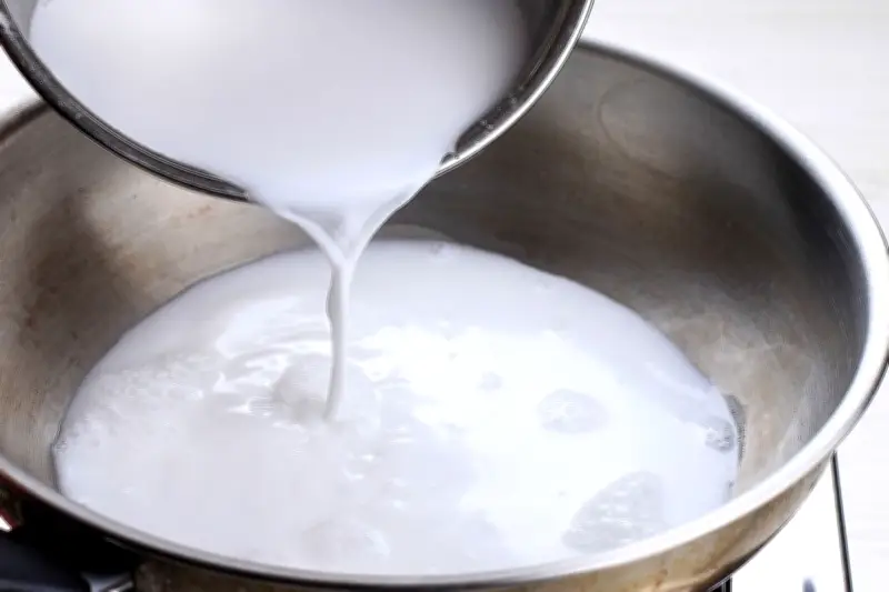 Tips Rebus Santan agar Tidak Pecah ala Chef Hotel