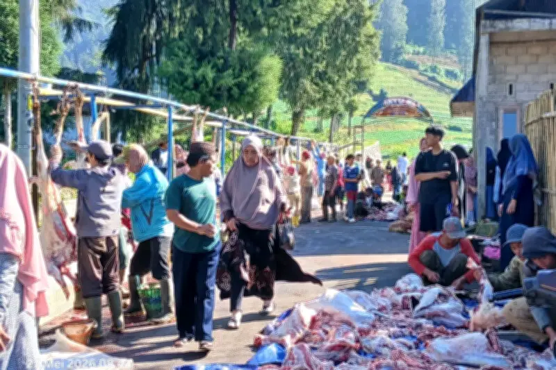 Tradisi Kurban di Desa Batur Banjarnegara: 890 Hewan Kurban Disembelih