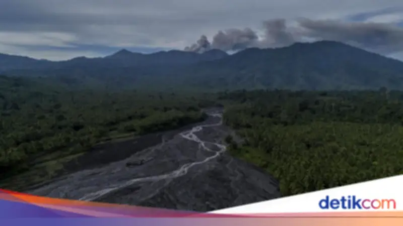 Tragedi Erupsi Gunung Dukono: 3 Tewas, Pendakian Ilegal Terungkap
