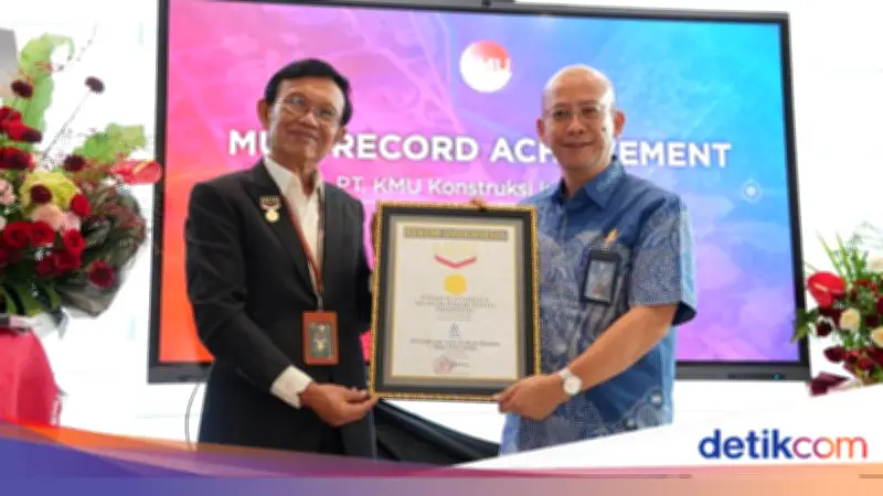 Transformasi Berbuah Hasil, PAM JAYA Raih 3 Rekor MURI dan Human Capital Award