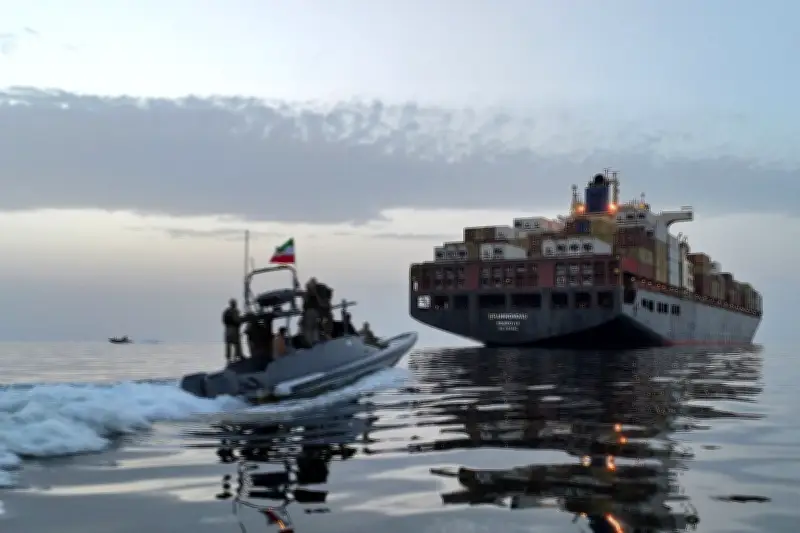 Trauma Pelaut India: Kapal Tanker Dihantam Proyektil di Perairan Iran