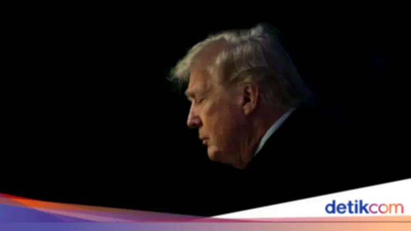 Trump Rilis Dokumen Rahasia UFO, Dituduh Pengalihan Isu Epstein