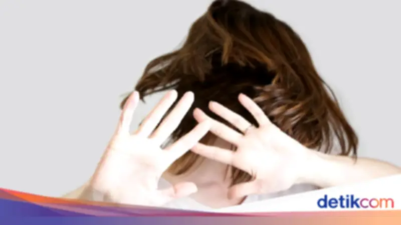 Tukang Rujak di Jakbar Digeruduk Warga Diduga Lecehkan Siswi SD