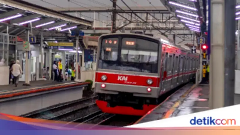 Viral Penumpang KRL Ngaku Diintip Pria di Bawah Peron, KAI Lakukan Penelusuran
