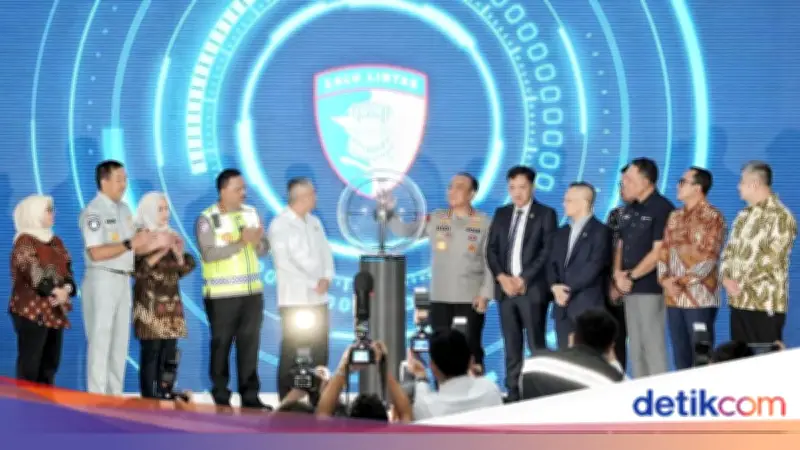 Wakapolri Luncurkan SIM Digital dan ETLE Drone di Rakernis Lantas 2026