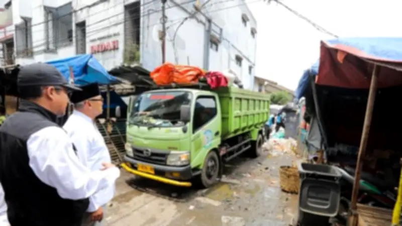 Wali Kota Bandung Farhan Tegaskan Tak Ada Pembiaran TPS Liar