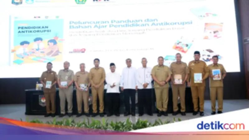 Wamendagri: Panduan Antikorupsi Perkuat Reformasi Birokrasi