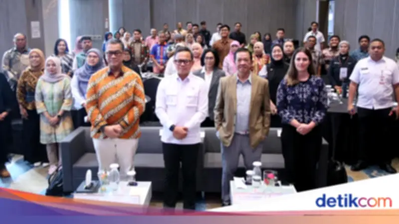 Wamendagri: Tata Kelola Daerah Kunci Atasi Perubahan Iklim