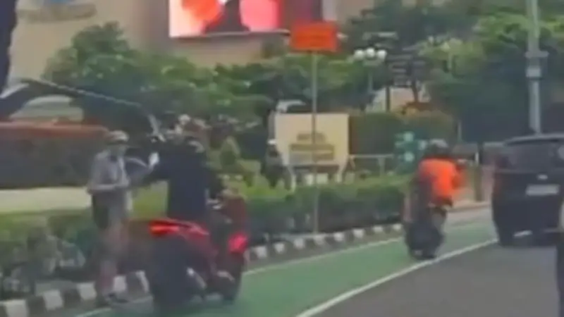 WNA Dijambret di Bundaran HI, Korban Tersungkur dan Pelaku Buron