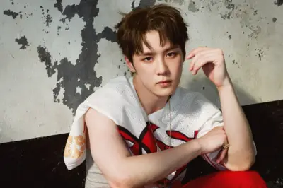 5 Idol Kpop dengan Lisensi Unik: Terjun Payung hingga Penjaga Pantai
