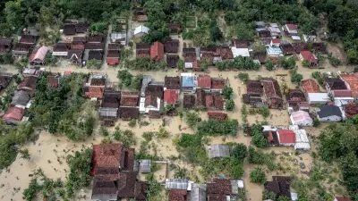 Banjir Kepung Semarang, 1.858 Jiwa Terdampak di Tiga Kecamatan