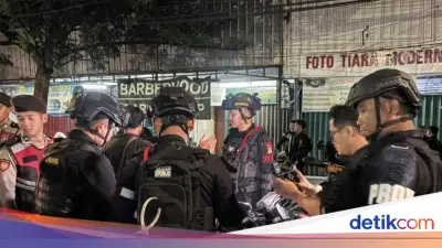 Brimob Polda Metro Amankan Pelaku Tawuran di Jakarta Timur