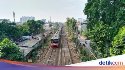 Gangguan KRL Green Line Akibat Petir, Perjalanan Terbatas