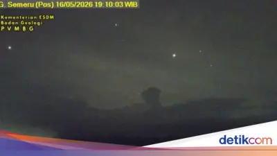 Gunung Semeru Erupsi Dua Kali Malam Ini, Disertai Awan Panas Guguran
