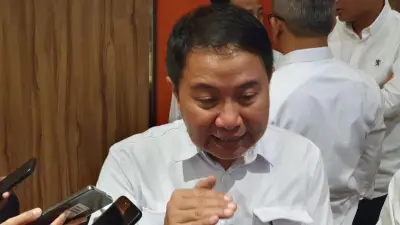 Hilman Latief Diperiksa KPK, Bantah Bahas Uang Kuota Haji