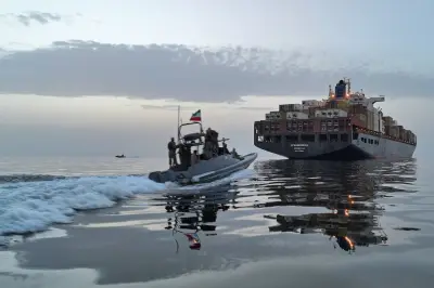 Iran Tuding AS Ajukan Tuntutan Berlebihan di Tengah Diplomasi Selat Hormuz