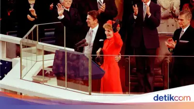 Kisah Nancy Reagan Pakai Ahli Zodiak Atur Jadwal Presiden AS