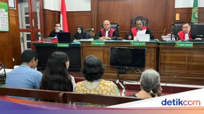 Nenek Elina Ungkap Diangkat 6 Orang Saat Diusir dari Rumah di Sidang